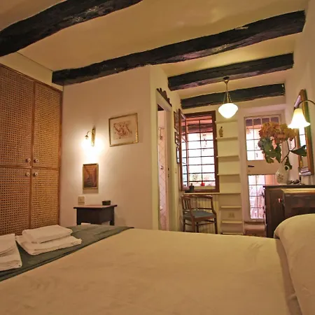 Terrace Apartment - Heart Of Trastevere-3